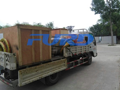 福瑞德機械小型灌縫機，手扶壓路機，灌縫膠及時發(fā)貨